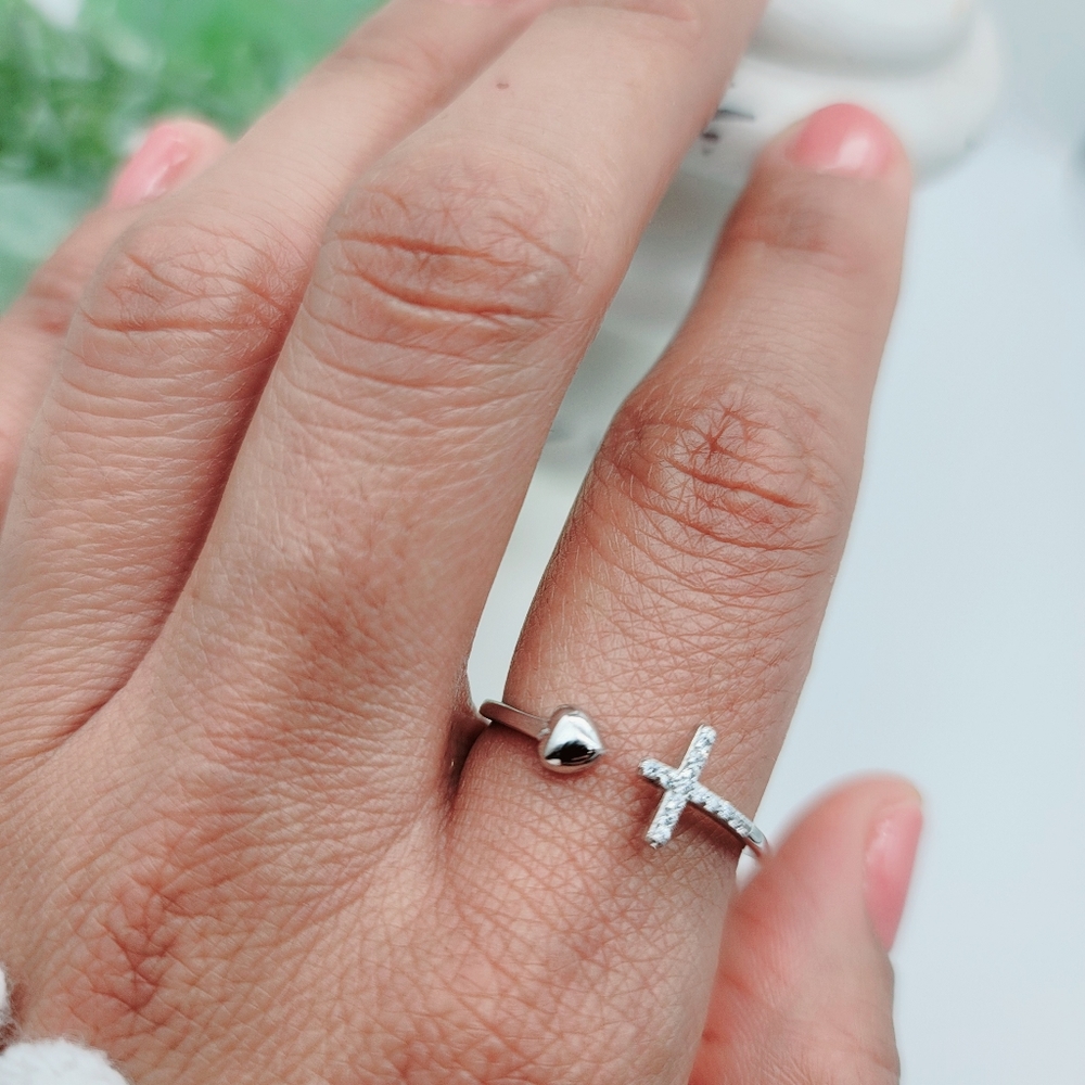 🥰 GOD LOVES ME RING - Picture 7 of 9